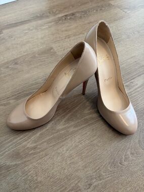 Christian Louboutin Beige Patent Leather Pumps with Red Soles